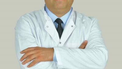 Bursa’da böbreğinde 2 santimetrelik taş tespit edilen 2 yaşındaki bebek