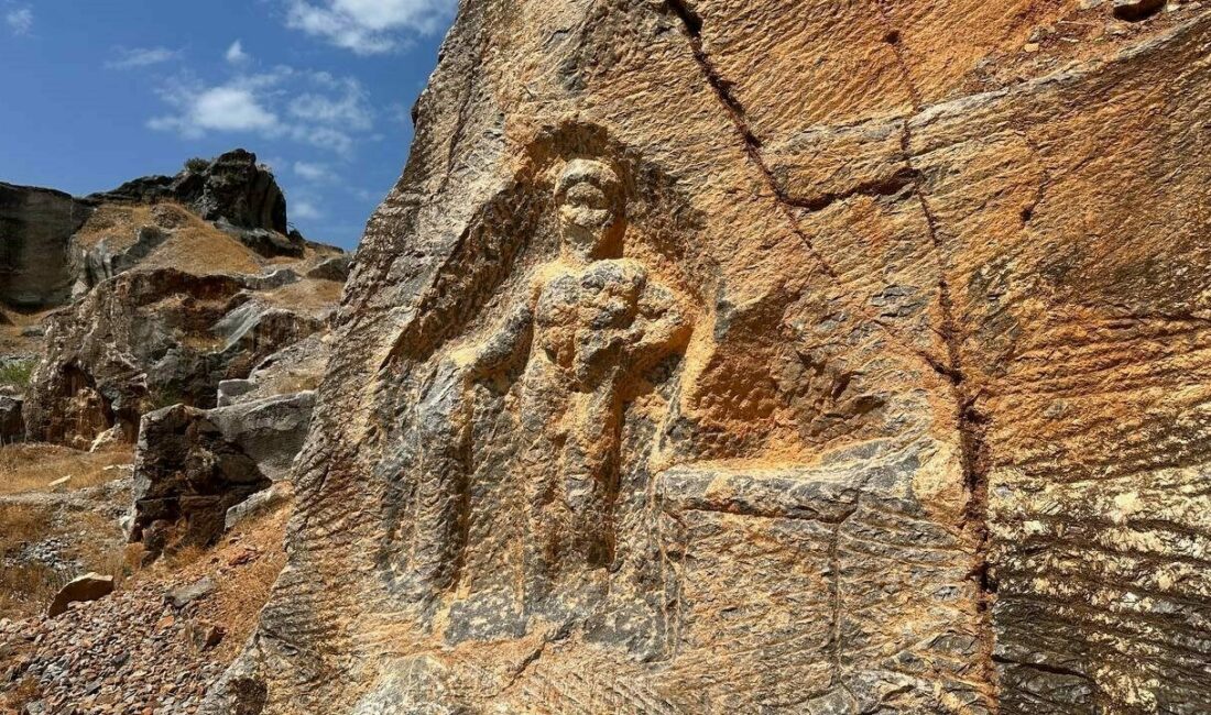 Bursa’nın İznik ilçesinde Roma dönemine ait 2 bin yıllık Herkül