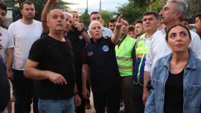 Bursa Büyükşehir Belediye Başkanı Mustafa Bozbey, Kestel ilçesinde başlayan ve