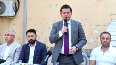 Osmangazi’de yaşayan vatandaşlara daha iyi hizmet verebilmek için mahalleleri ziyaret