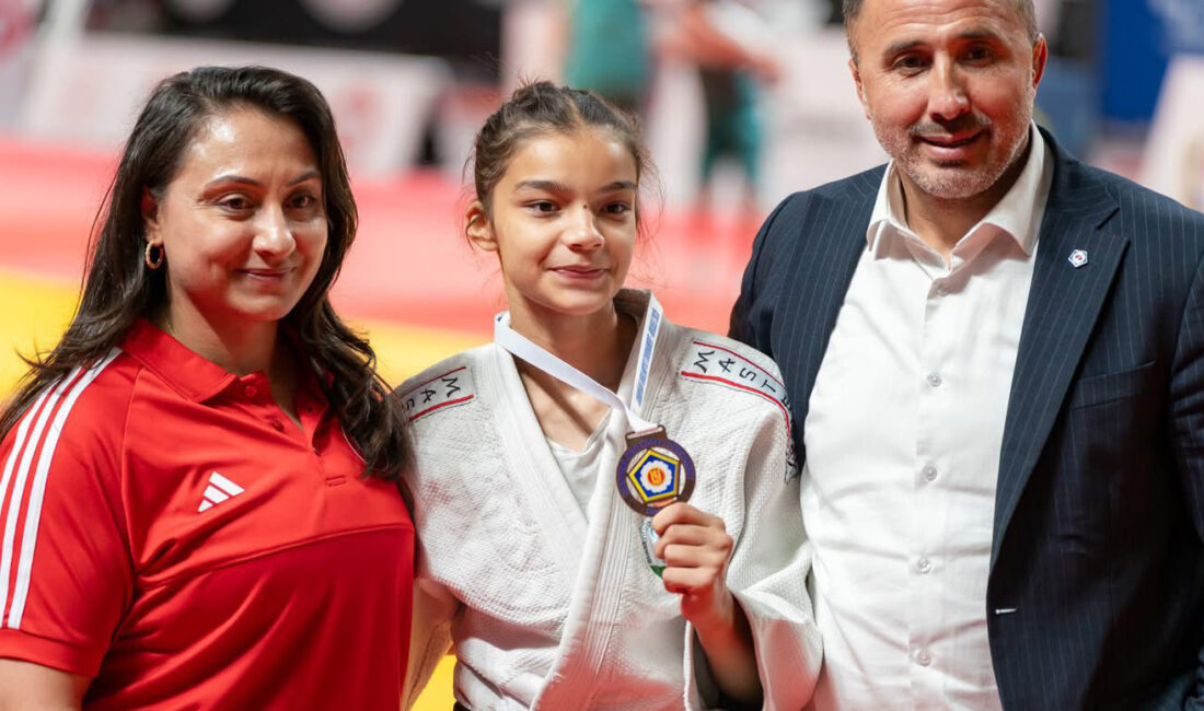 Osmangazili judocudan Avrupa Judo Kupası’nda bronz madalya Osmangazi Belediyespor Kulübü judocusu Melek Saraç, Kocaeli’de düzenlenen Yıldızlar Avrupa