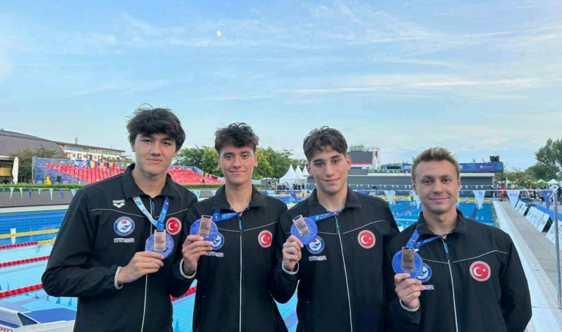 Avrupa Gençler Yüzme Şampiyonası’nda Erkekler 4×200 metre serbest bayrak yarışında