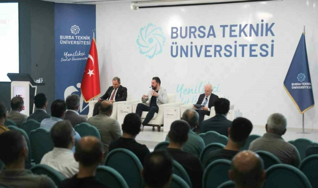 BTÜ’e hain darbe girişimi konuşuldu: “unutulan darbeler tekrarlanır” Bursa Teknik Üniversitesinde (BTÜ) düzenlenen “15 Temmuz’un Sosyo-Politik Anatomisi” başlıklı