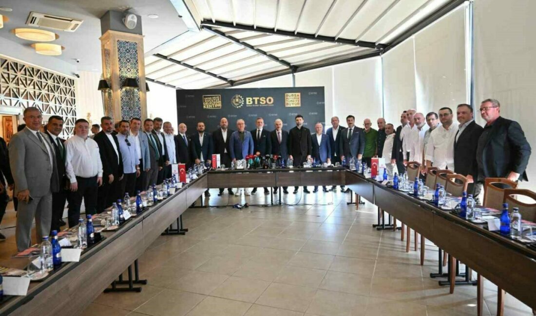 Bursa iş dünyası yeni sezon öncesinde bir kez daha Bursaspor