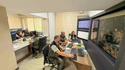 Bursa Valiliği devam eden orman yangınları ile mücadelenin havadan ve