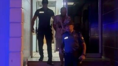 Bursa’nın Osmangazi ilçesinde hakkında çeşitli suçlardan toplam 34 yıl 3