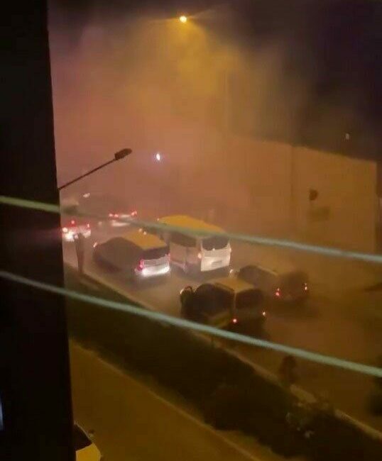 Bursa’da asker uğurlama konvoyunda silahla havaya ateş açan şahıslar kameraya