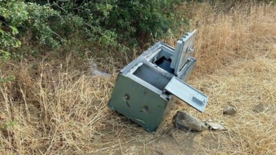 Bursa’nın İnegöl ilçesinde bir mobilya imalathanesinden 150 kilo ağırlığındaki para