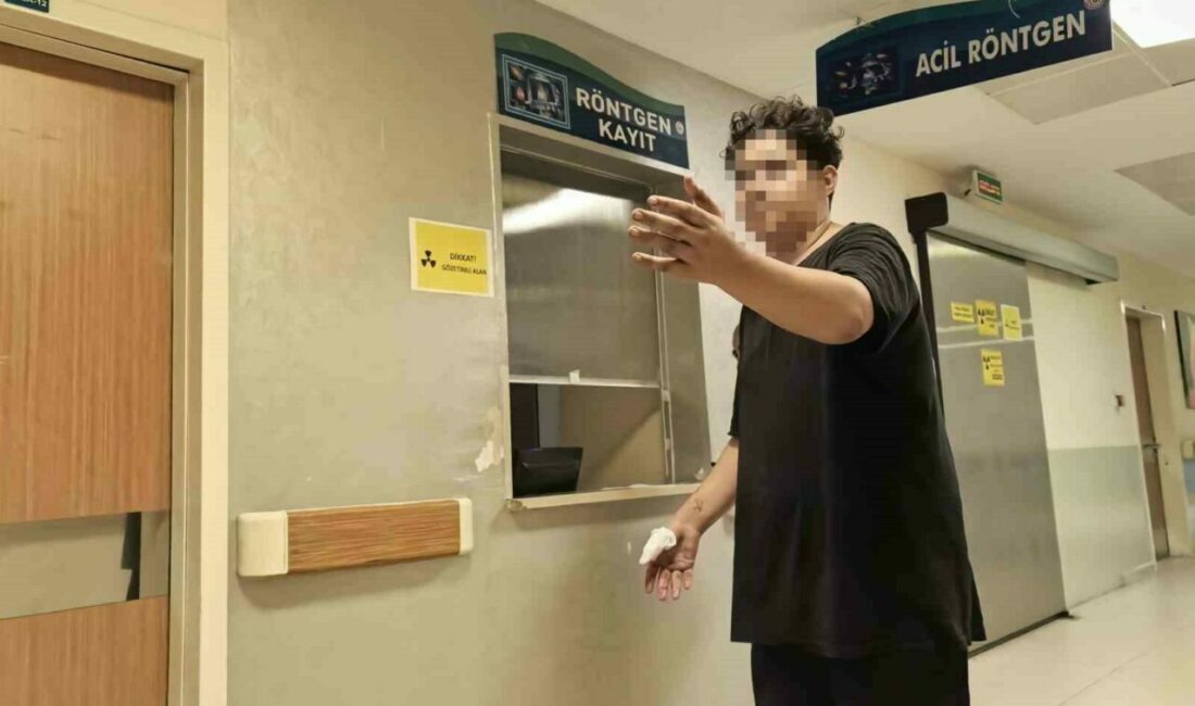 Bursa’da motosiklet zincirine elini kaptıran gencin parmağı koptu Bursa’nın İnegöl ilçesinde meydana gelen olayda motosikletin dönen zincirine elini