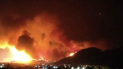 Bursa’nın Kestel ile Gürsu ilçeleri arasında başlayan orman yangını, rüzgarın