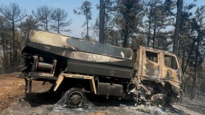 Bursa’nın Harmancık ilçesindeki orman yangınında Orman Genel Müdürlüğü’ne ait bir
