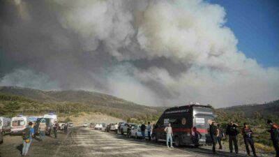 Bursa’da çıkan orman yangınlarına 185 araç ve 568 personelle müdahale