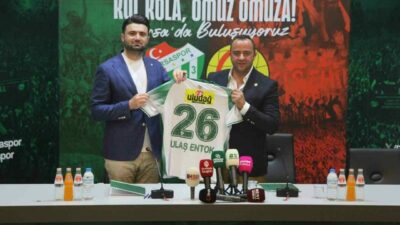 Bursaspor Başkanı Enes Çelik ve Eskişehirspor Başkanı Ulaş Entok, 16