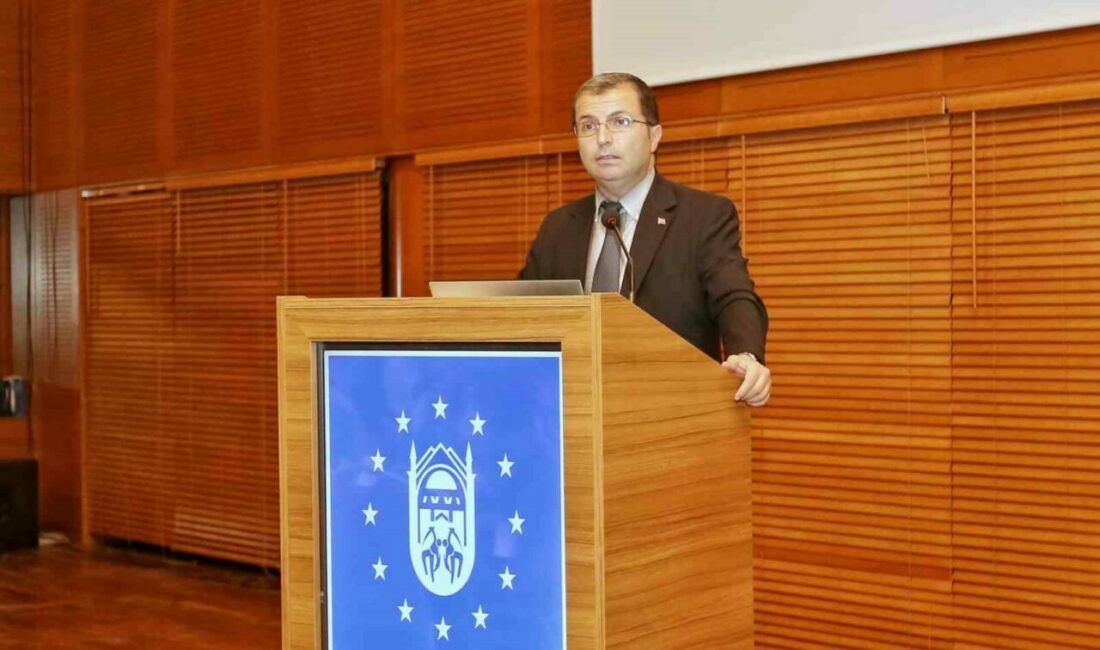 Büyükşehir’den ‘Bursa Kent Mobilyaları Tasarım Çalıştayı’ Bursa Büyükşehir Belediyesi, bulvar, cadde, meydan ve park gibi alanlarda