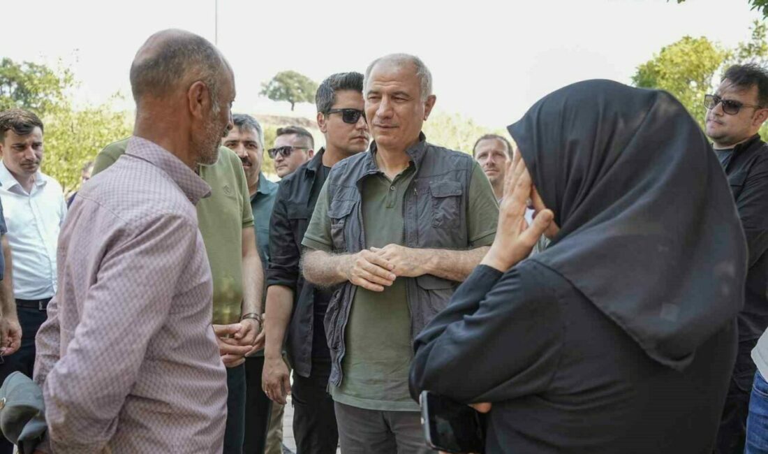 Efkan Ala: “Resmi açıklamalar dışında sosyal medyada yayılan bilgilere itibar etmeyin” AK Parti Genel Başkanvekili Efkan Ala, Bursa’nın Gürsu ilçesinde çıkan