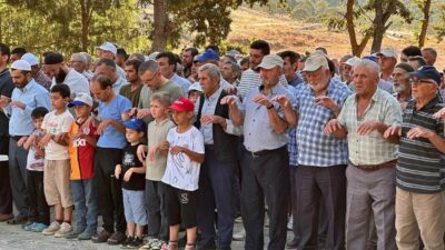 Bursa’nın İznik ilçesinde çiftçiler kuraklık ve orman yangınlarına karşı yağmur
