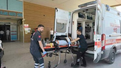 Bursa’nın İnegöl ilçesinde meydana gelen kazada lastiği patlaması sonucu kontrolden