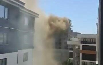 Bursa’nın Nilüfer ilçesinde bir inşaatın en üst katındaki yangın, sokağı