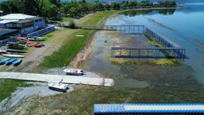 Bursa’nın İznik ilçesinde yaşanan kuraklık, gölün suyunu korkutucu seviyeye düşürdü.