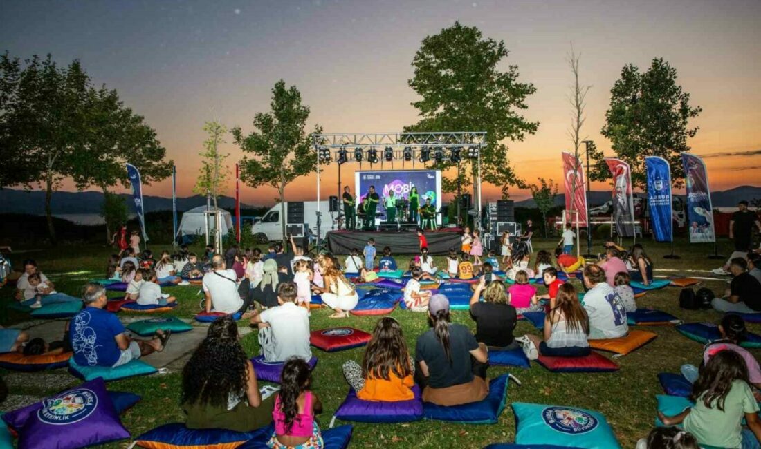 İznik’te Mobilfest ile bilim dolu gece Bursa Büyükşehir Belediyesi tarafından bilimi toplumun tüm kesimleriyle buluşturmak ve