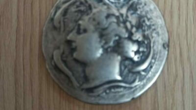 Bursa İl Jandarma komutanlığı ekipleri, Mudanya ilçesine tarihi eser satmaya