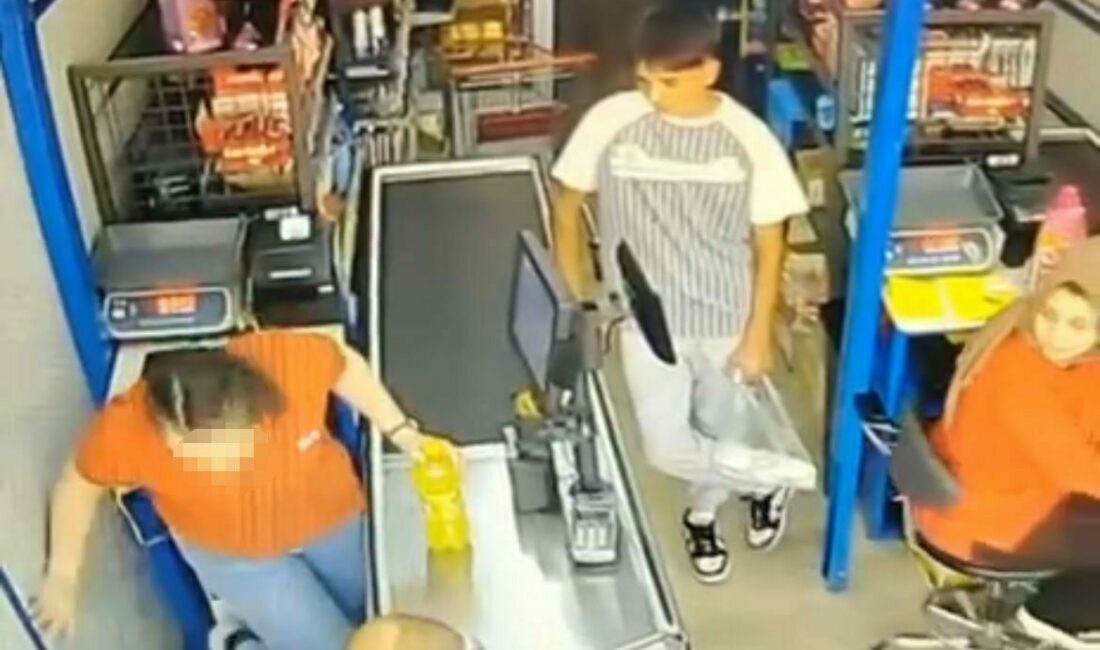 Bursa’nın Mustafakemalpaşa ilçesindeki BİM markette tartıştığı kasiyer kadına yumruk atan