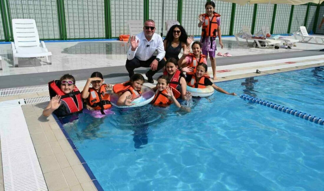 Uzun bir süredir kapalı kalan Karacabey Belediyesi’ne ait açık yüzme