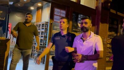 Bursa’da alkol aldıktan sonra çevreye rahatsızlık veren ve başka bir