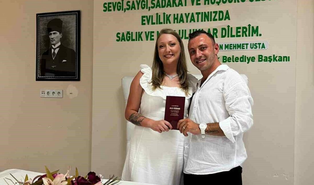 Kıtaları birleştiren aşk Amerikalı genç kız Sarah Carpenter, İznikli Şakirhan Durgut’a olan aşkı