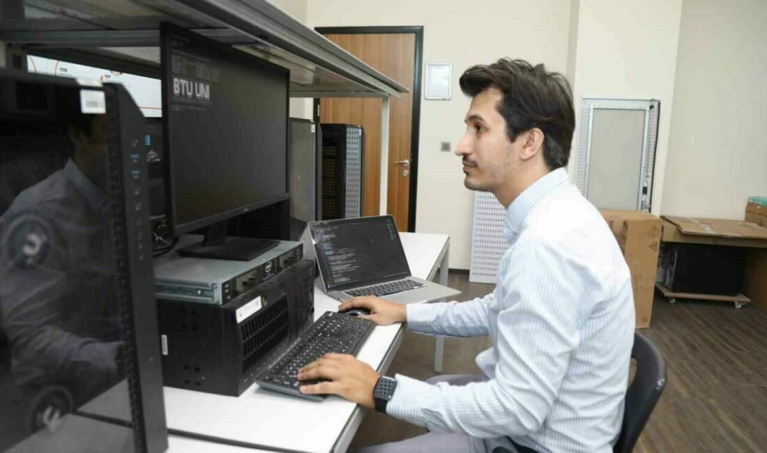 Bursa Teknik Üniversitesi (BTÜ), yapay zekâ temelli öğrenme analitiğiyle, yazılım