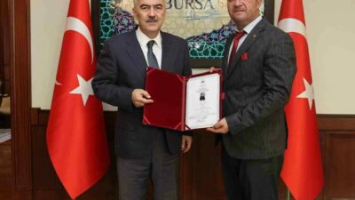 Basın İlan Kurumu İzmir Bölge Müdürlüğü görevine atanan Osman Başeğmez,