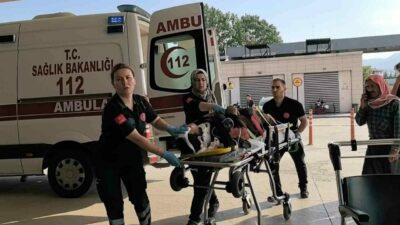 Bursa’nın İnegöl ilçesinde seyir halindeki kamyonetin kasasından düşen mevsimlik işçi