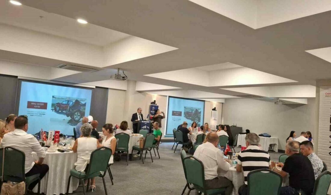 Sigorta acenteliğinin kalbi Bursa’da attı Bursa’da faaliyet gösteren sigorta acenteleri, Bursa Sigorta Acenteleri Derneği’nin organizasyonuyla