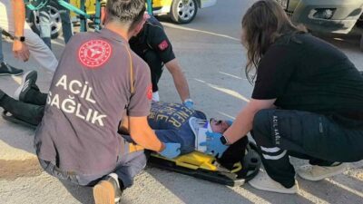 Bursa’nın İnegöl ilçesinde meydana gelen kazada taksi ile çarpışan motosikletin