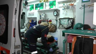 Orhaneli ile Harmancık arasında çıkan orman yangınına yardım için yola