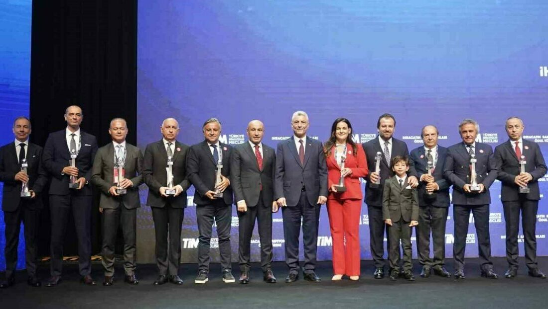 Türkiye İhracatçılar Meclisi tarafından düzenlenen “İhracatın Şampiyonları” ödül töreninde, Yeşim