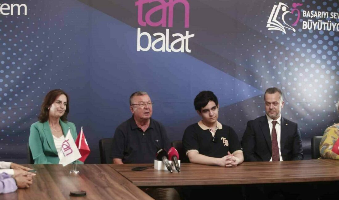 Türkiye’de bugün açıklanan 2025 Yükseköğretim Kurumları Sınavı (YKS) sonuçlarına göre