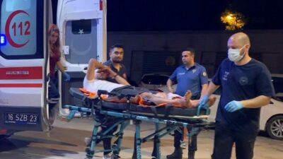 Bursa’nın İnegöl ilçesinde meydana gelen silahlı saldırıda yol kenarında alkol