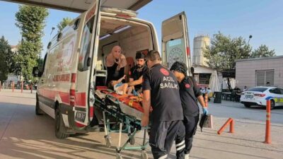 Bursa’nın İnegöl ilçesinde 2. kattan düşen 1,5 yaşındaki çocuk yaralandı.