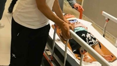 Bursa’nın İnegöl ilçesinde meydana gelen olayda apartmanın 1. katındaki balkondan