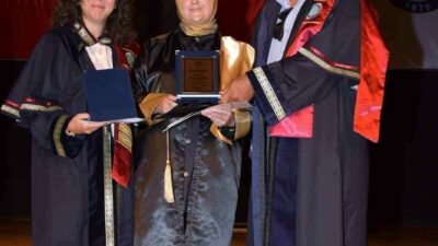 Pandemide girdiği üniversite sınavını kazanarak eğitim hayatına yeniden başlayan 50