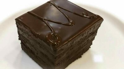 Bursa’da 1928 yılından beri üretilen Marşal pasta davalık oldu. 97