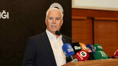 Bursa Büyükşehir Belediye Başkanı Mustafa Bozbey, Bursa’daki orman yangınlarının söndürülmesi