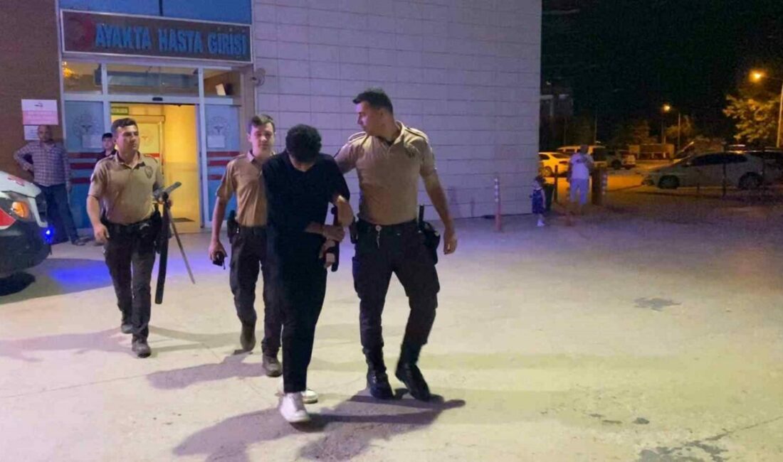 Belindeki kemerden 60 santimlik döner bıçağı çıktı Bursa’nın İnegöl ilçesinde ’gece kartalları’ diye nitelendirilen mahalle ve çarşı