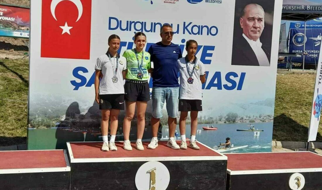 Bursa Büyükşehir Belediyesporlu kanocular madalyaları topladı Eskişehir’de düzenlenen Durgunsu Kano Türkiye Şampiyonası’nda Bursa Büyükşehir Belediyespor Kulübü