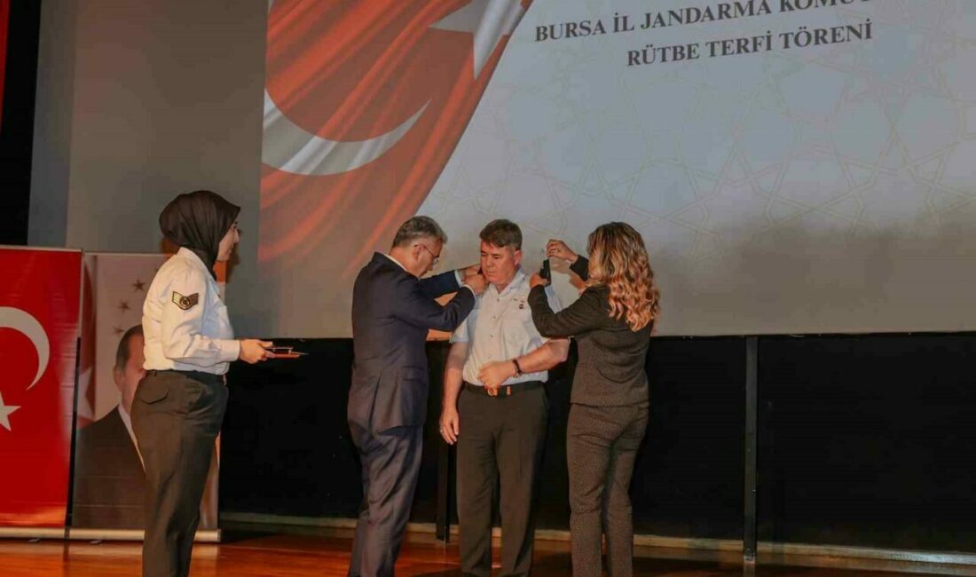 Bursa İl Jandarma Komutanlığı’nda rütbe terfi heyecanı yaşandı. Vali Erol