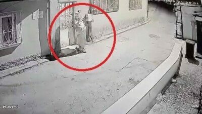 Bursa’da palyaço kıyafeti giymiş ve elinde bıçak taşıdığı iddia edilen