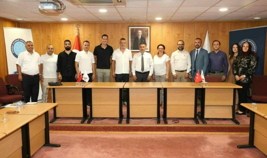 BUÜ’nün işbirliği halkası genişliyor Bursa Uludağ Üniversitesi (BUÜ) ile Bekamak Makine arasında bilimsel araştırma,