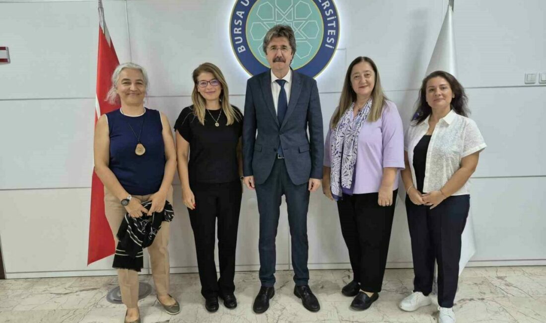 BUÜ’ye AB’den Jean Monnetmodüldesteği Bursa Uludağ Üniversitesi (BUÜ) öğretim üyeleri tarafından hazırlanan proje, Avrupa