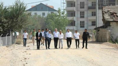 İnegöl’ün gelişim bölgelerinden Cerrah’ta yeni yapılaşmaların başladığı bölgelerde planlarda yol